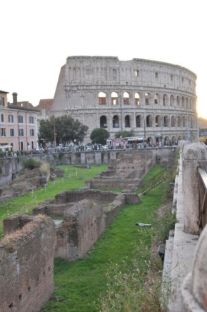 A due passi dal Colosseo